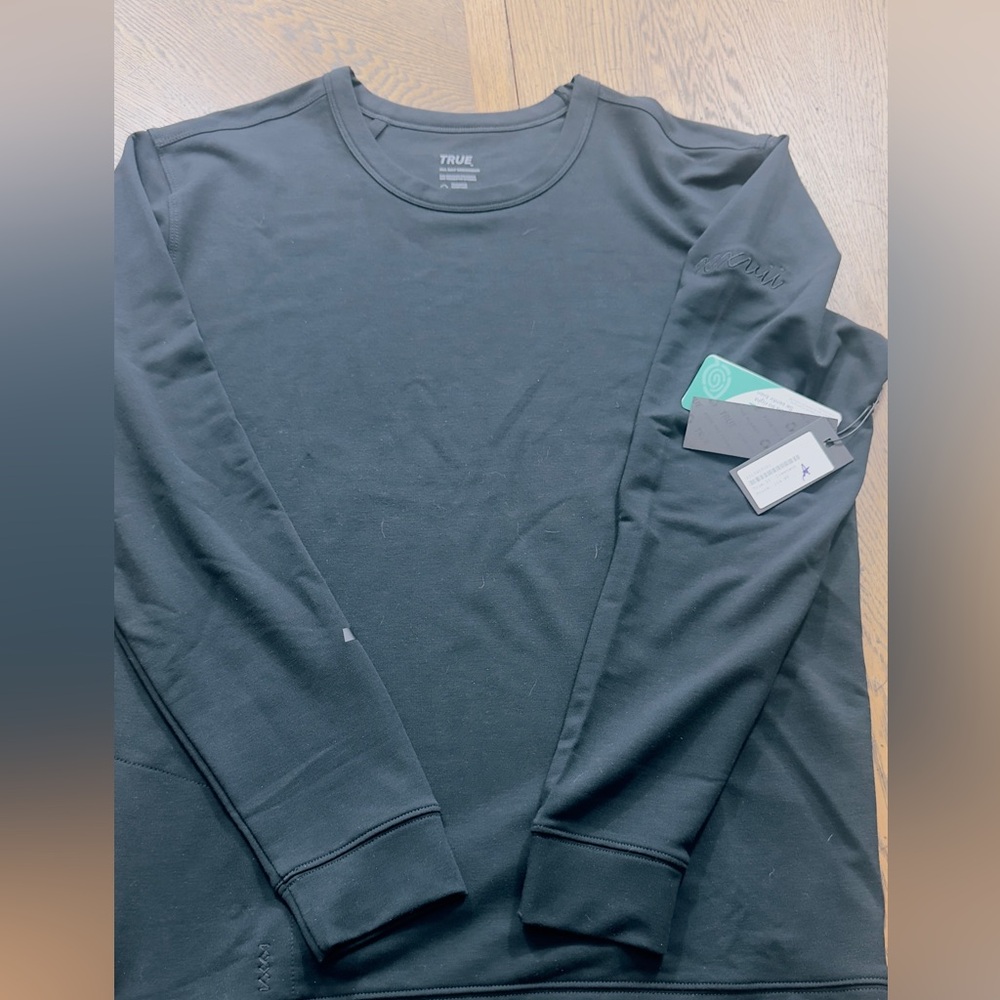 True Linkswear Black Long Sleeve Shirt